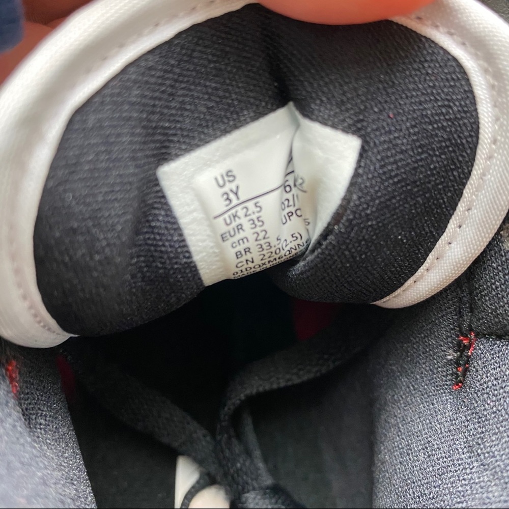 Air Jordan 1 Mid Chicago White Toe - Picture 6 of 10